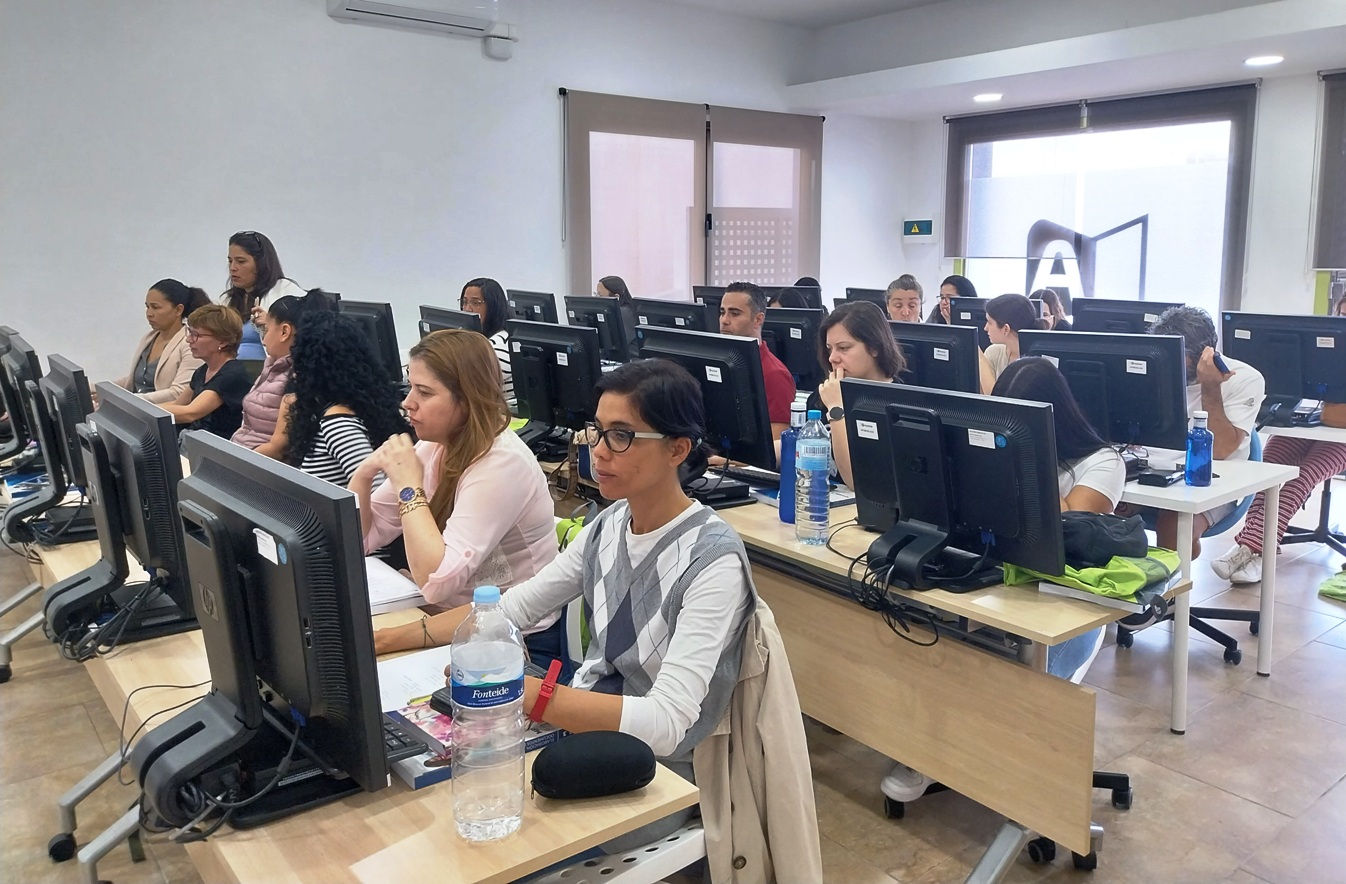 Cursos en Akacenter