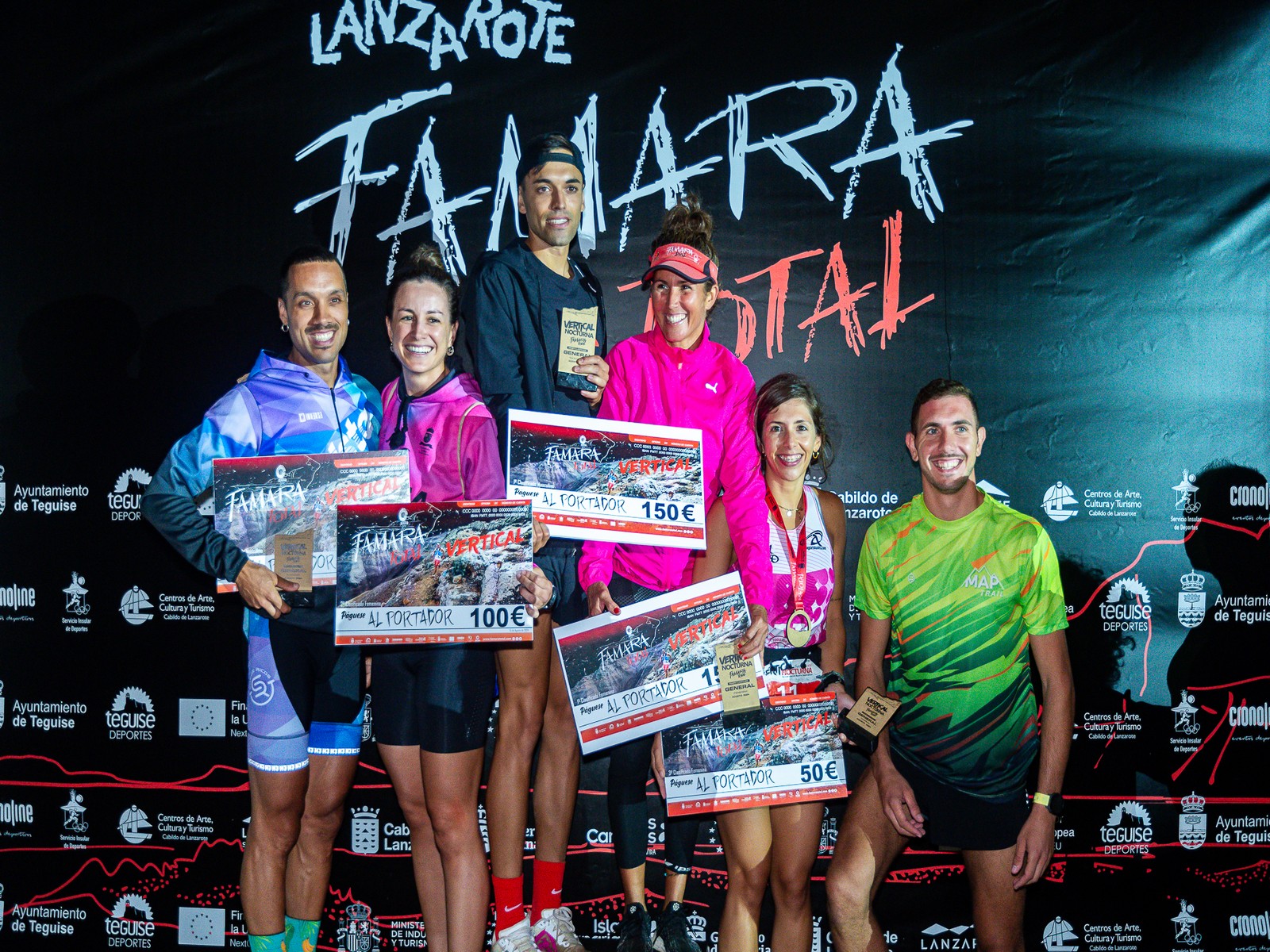 Yoel de Paz y Rosy Fontes triunfan en la 'Famara Total Vertical Nocturna'