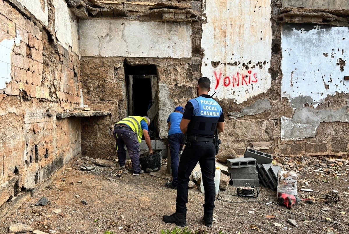 Arrecife clausura este miércoles un nuevo polémico fumadero de drogas en la zona de Las Rapaduras