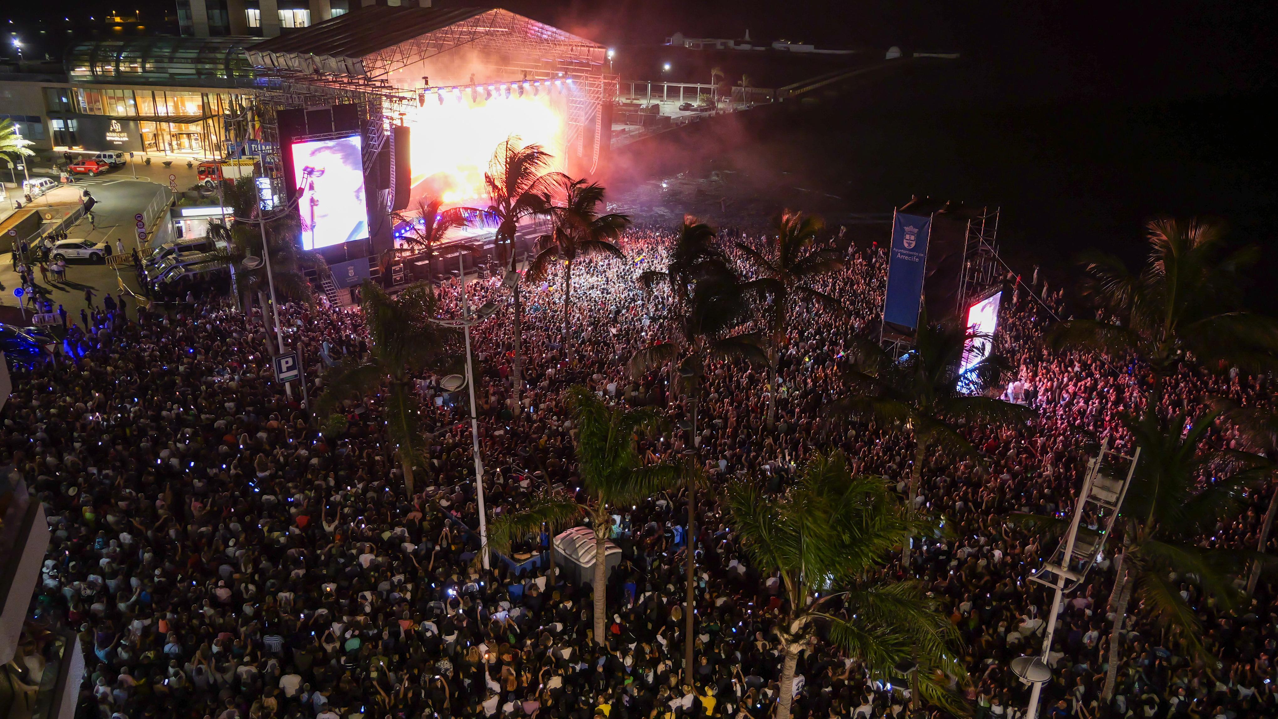 Sebastián Yatra durante su concierto en Arrecife por las fiestas de San Ginés.