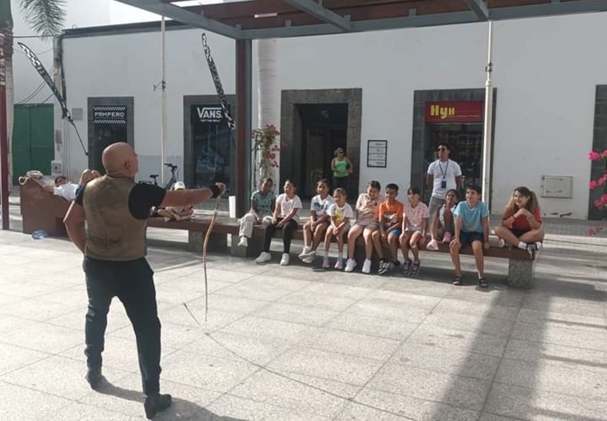 Arrecife impulsa un proyecto para que los jóvenes conozcan los lugares emblemáticos de la ciudad