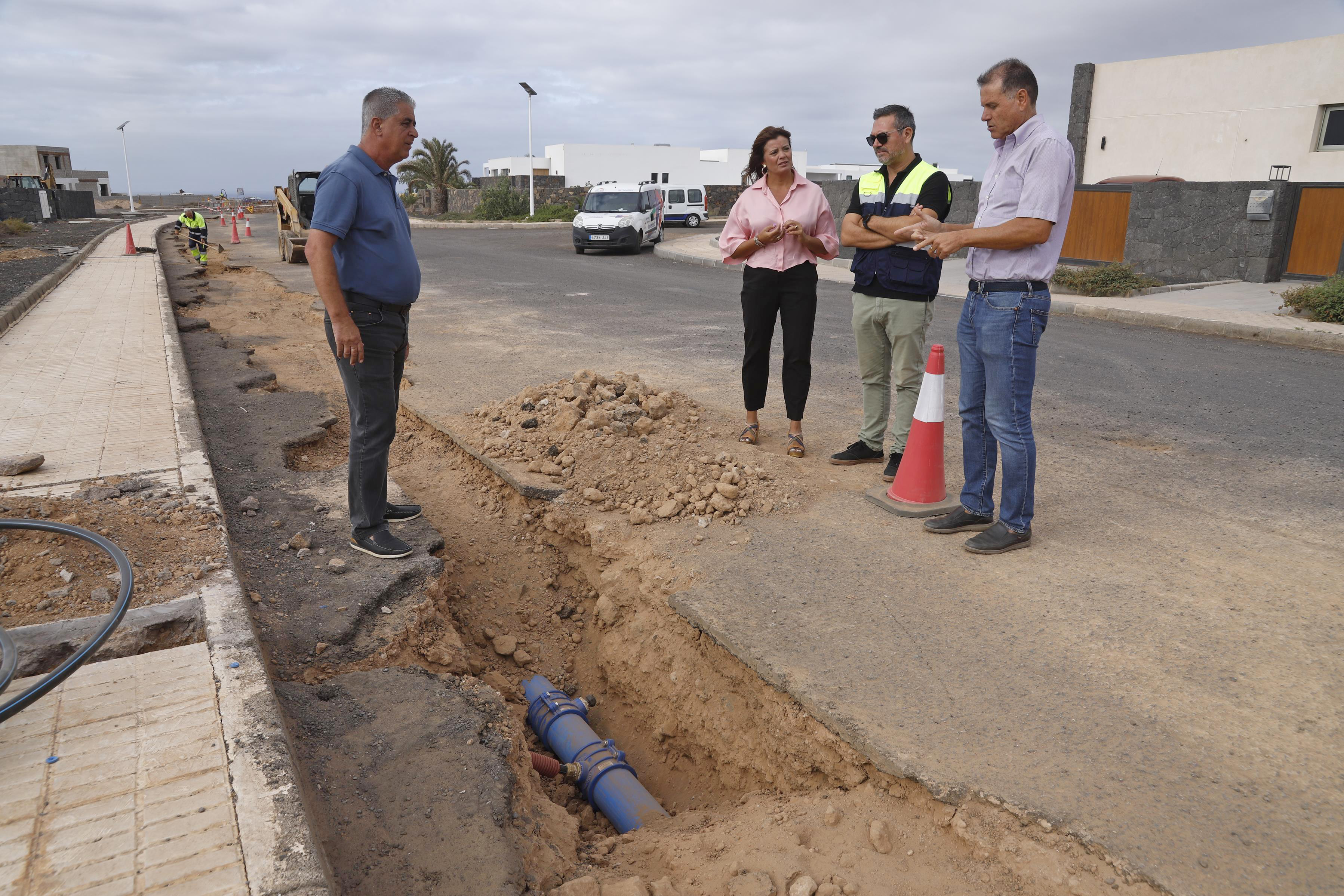 Renovación de la red de abastecimiento de las Buganvillas