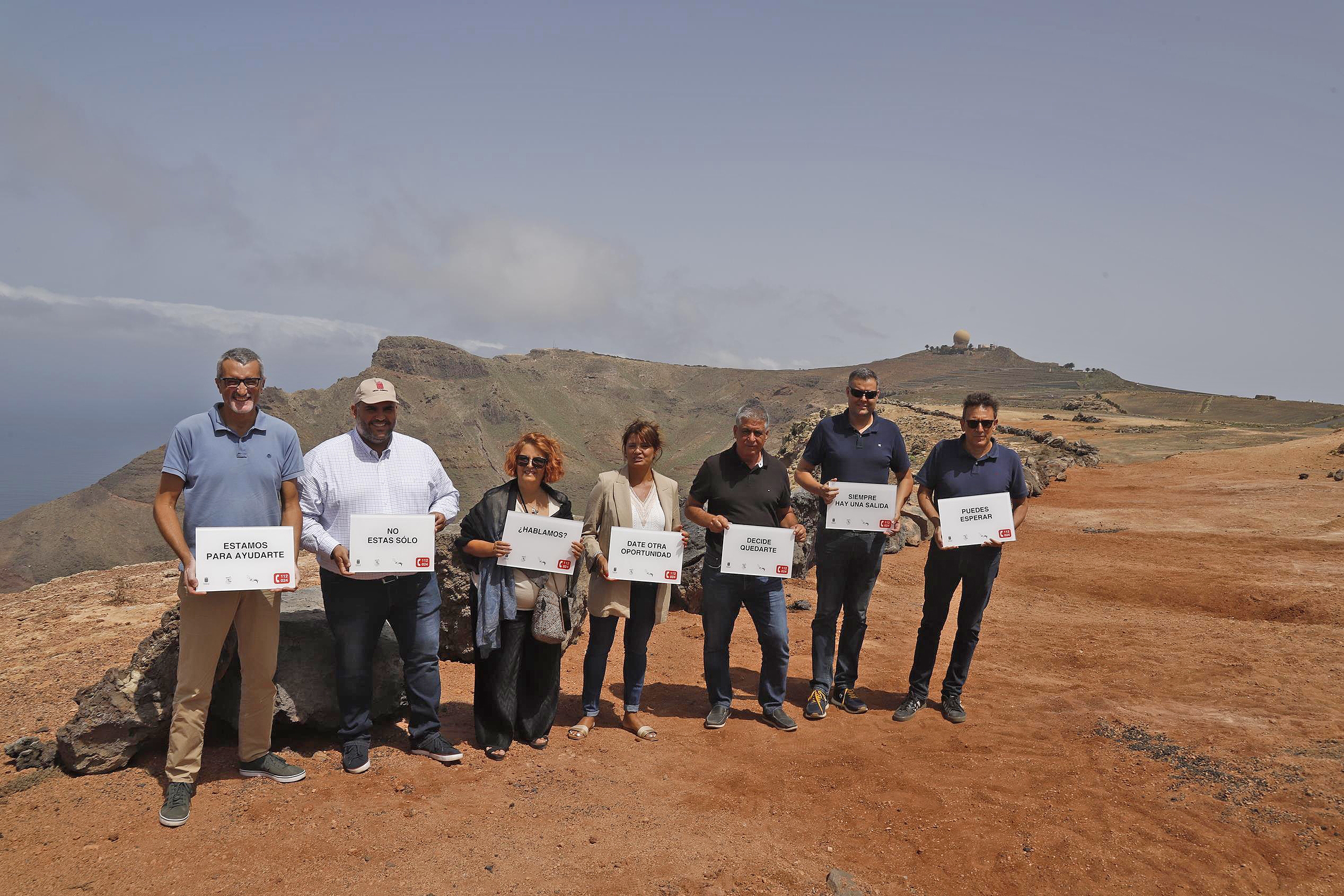 Instalación de mensajes disuasorios en Las Nieves