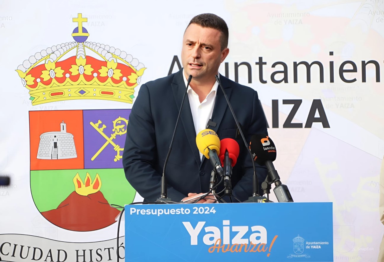 Óscar Noda, alcalde de Yaiza