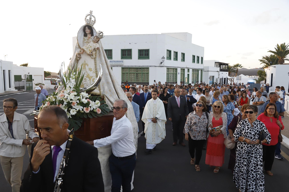 Procesión Virgen de Los Remedios