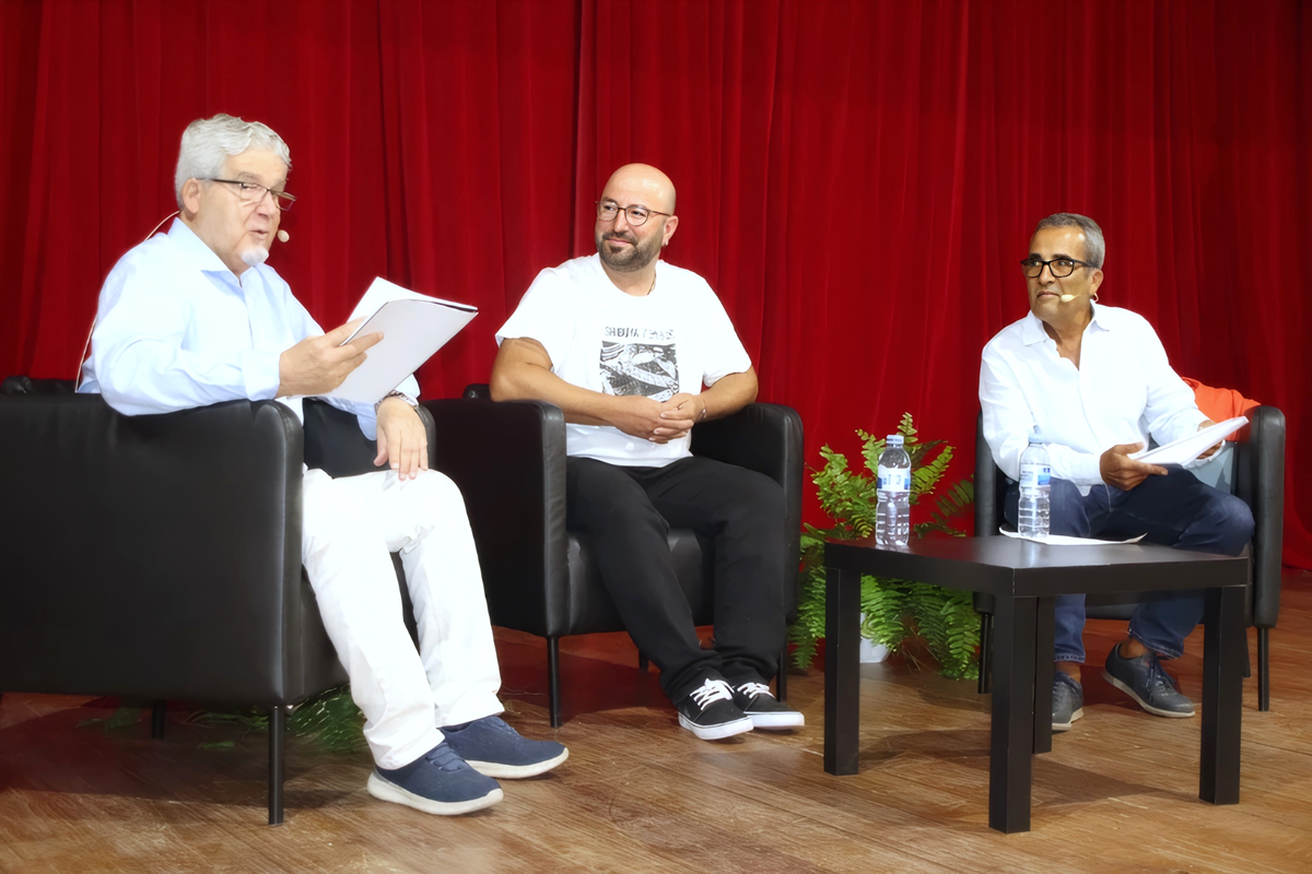 Encuentro literario entre los poetas Jaime Quesada y Manuel Concepción