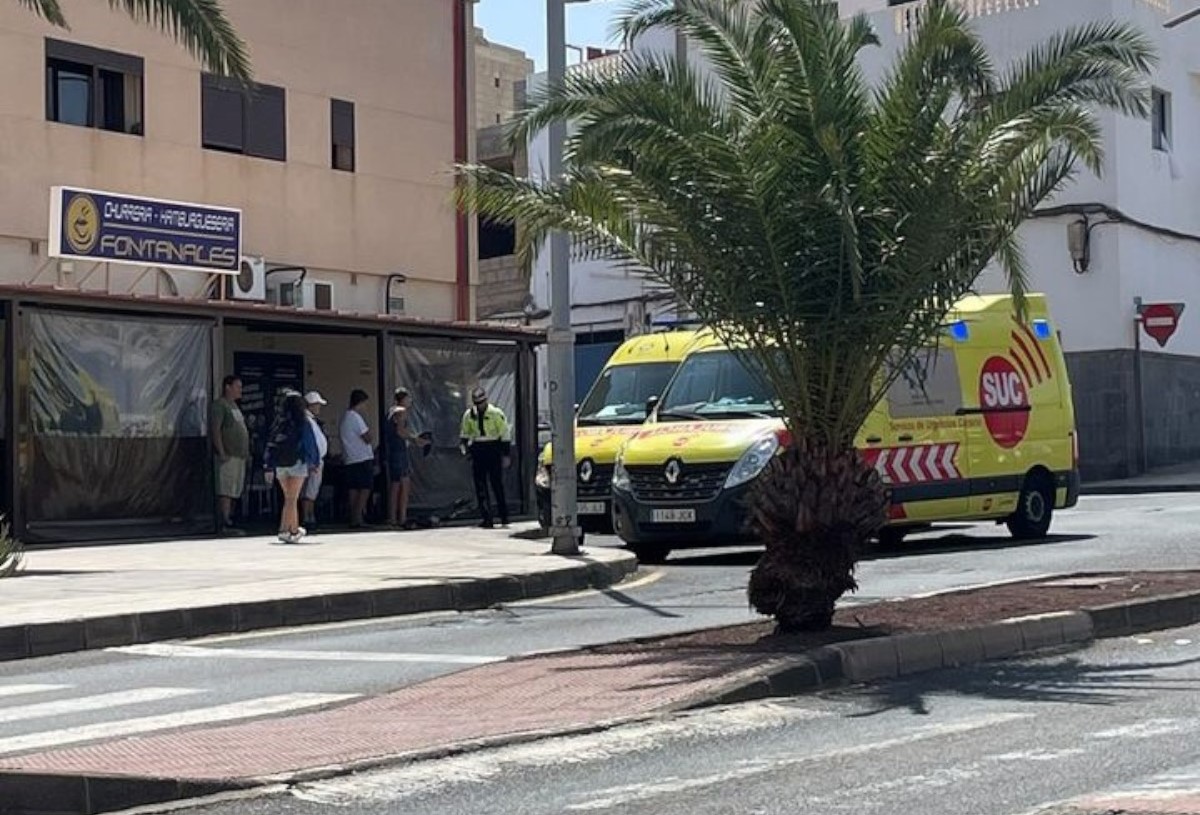 Herido un joven que circulaba en patinete en la colisión con un coche en Arrecife 