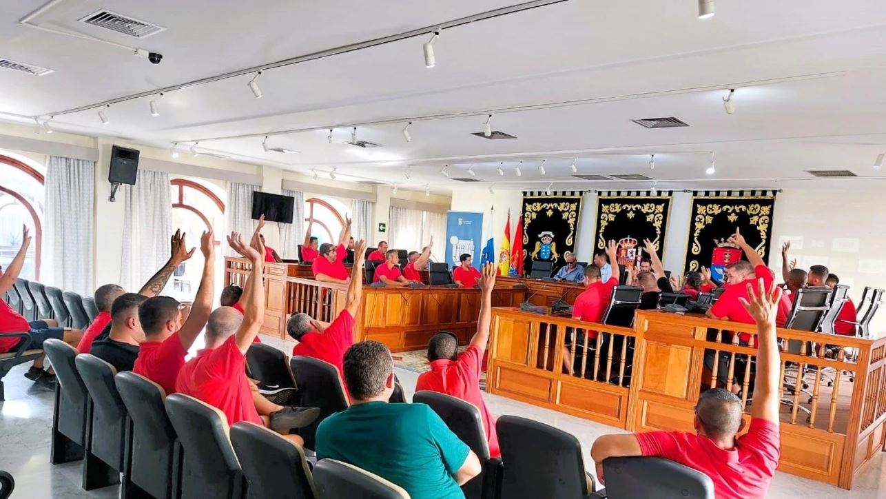 Reunión en el Ayuntamiento de Arrecife con el sector del taxi