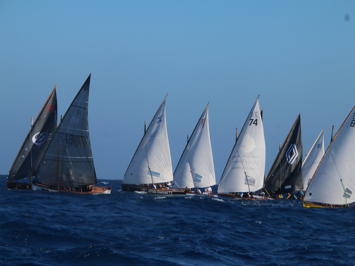 Liga Insular de Barquillos de Vela Latina 5 Metros en Arrecife