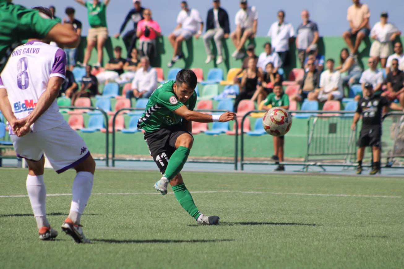 El Unión Sur Yaiza iguala un marcador adverso en la prolongación (2-2)