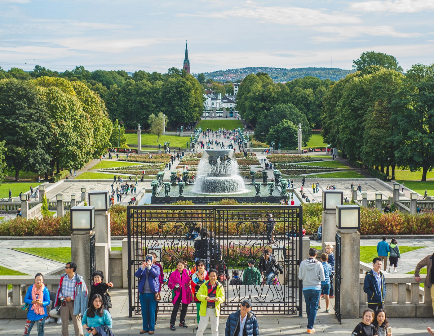 Parque del centro de Oslo, Noruega. Vuelos.