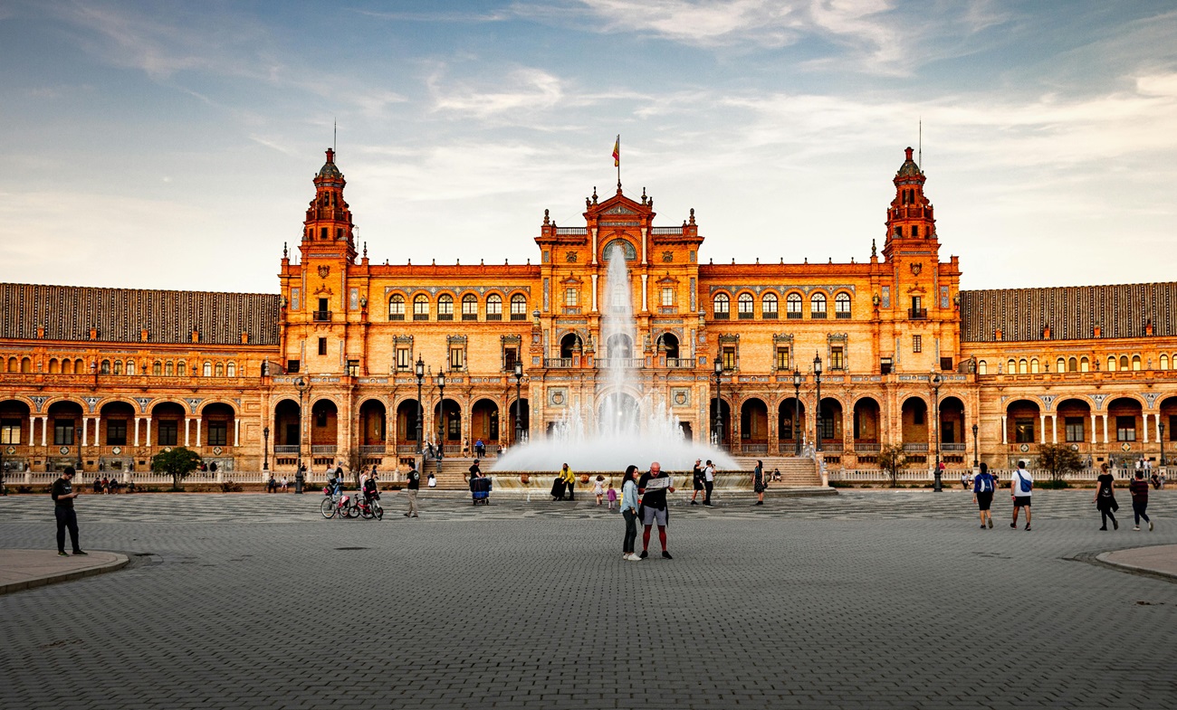 La Plaza de España de Sevilla. Vuelos.