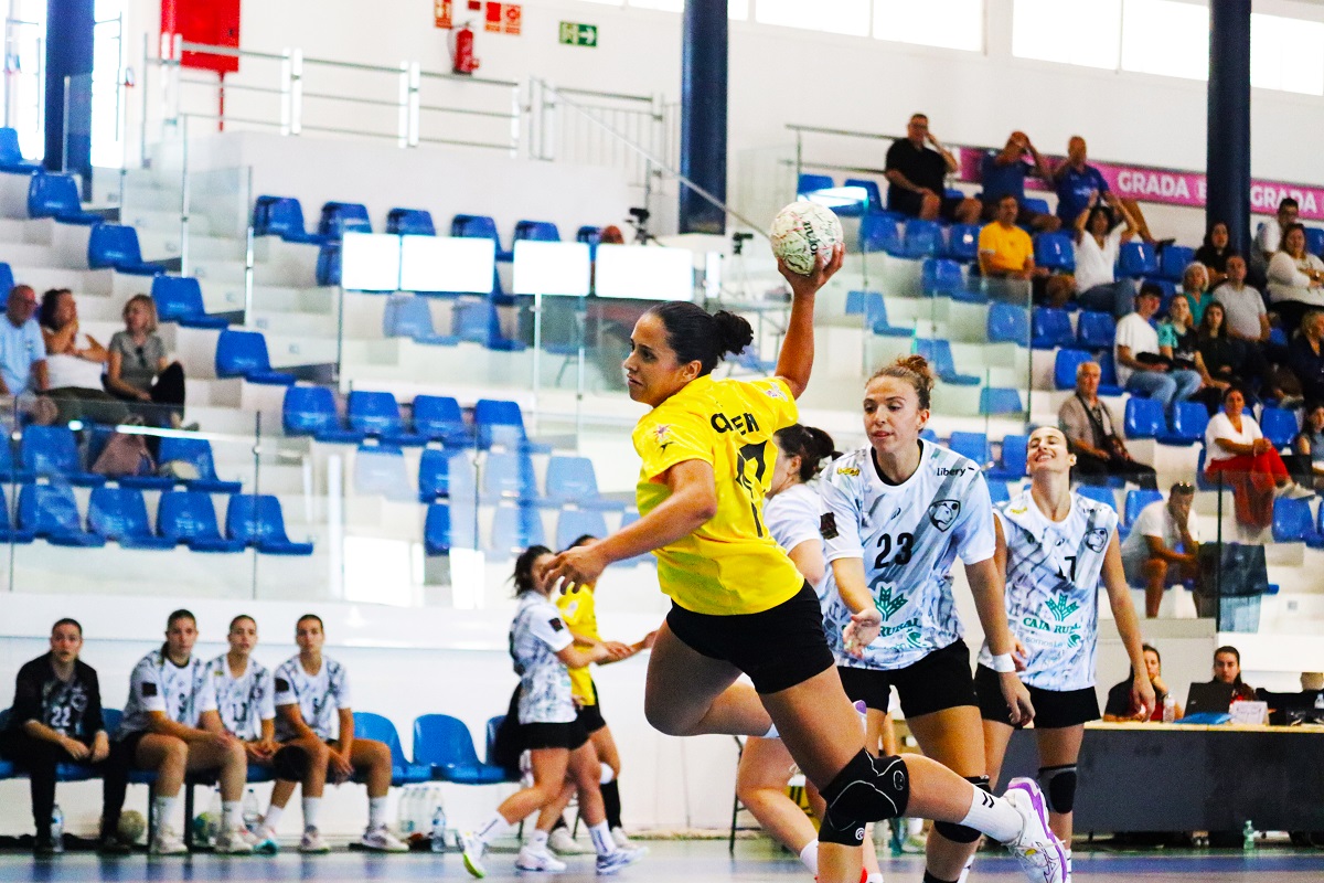 El CB Lanzarote Puerto empata ante el Cleba un partido complicado (24-24)