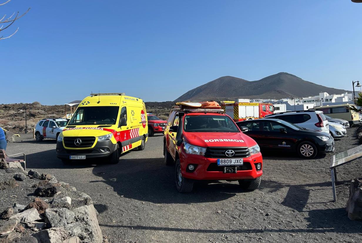 Socorren a una senderista accidentada cerca de El Golfo