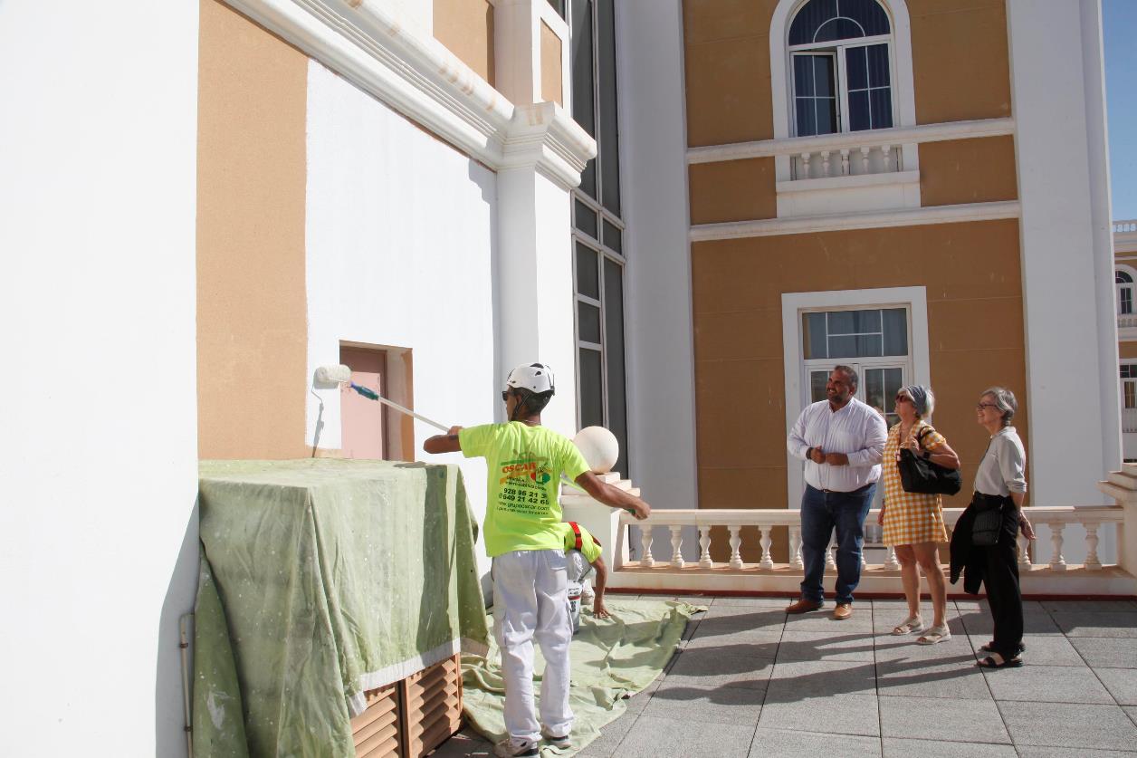 Lanzarote impulsa la transformación paisajística de sus zonas industriales con directrices BIOCRIT