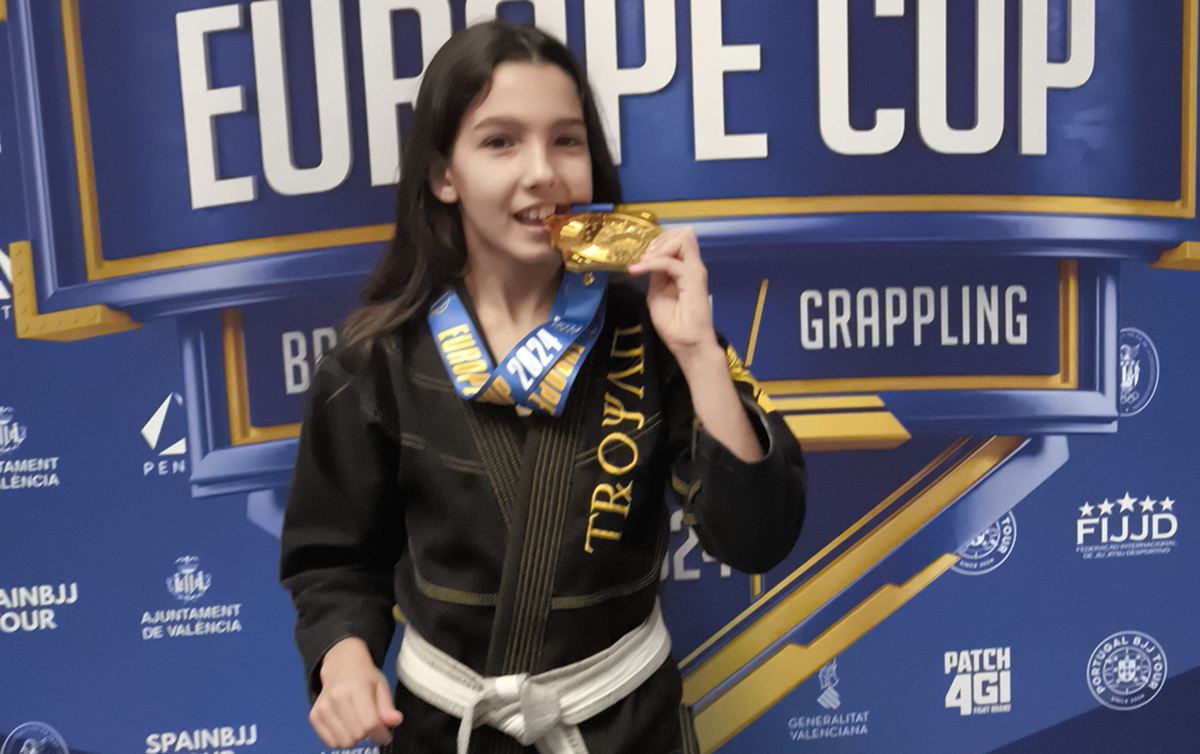 Carla Medina, campeona de Europa de jiu jitsu