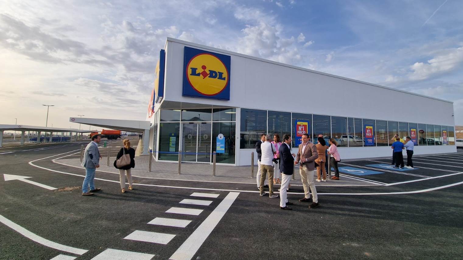 Inauguración del LIDL en la zona industrial Montaña Roja de Playa Blanca