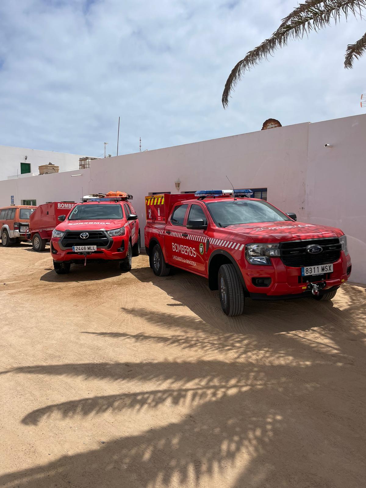 Bomberos en Caleta de Sebo en La Graciosa.