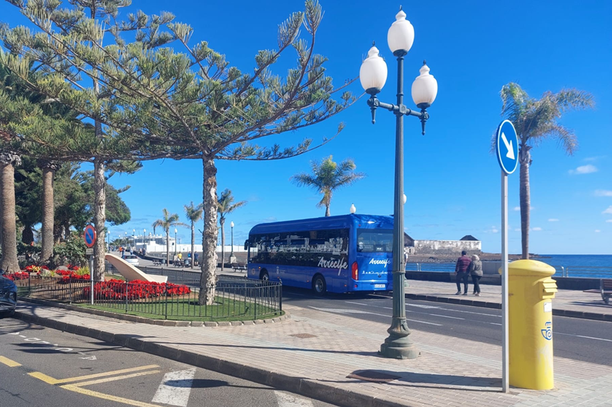 Guagua pública en Arrecife