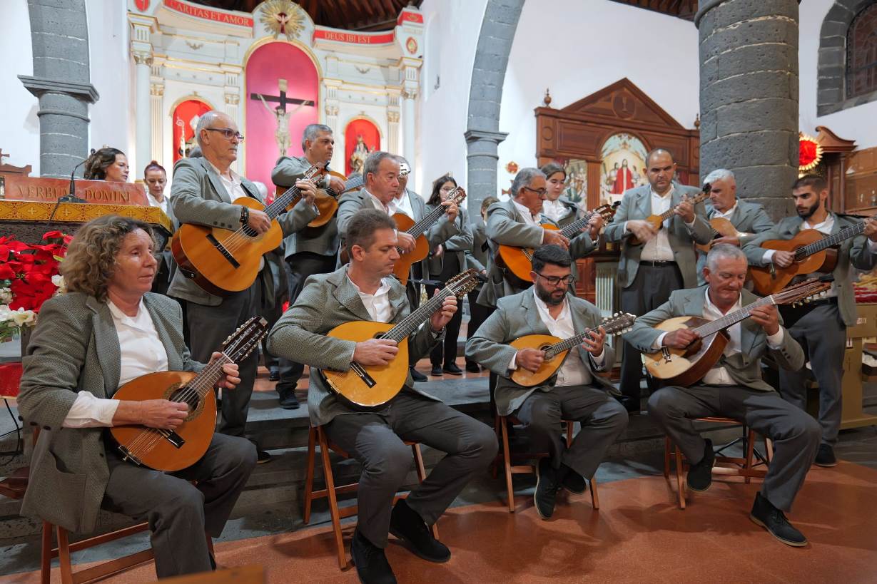 'Navidad isleña' en la iglesia de San Ginés