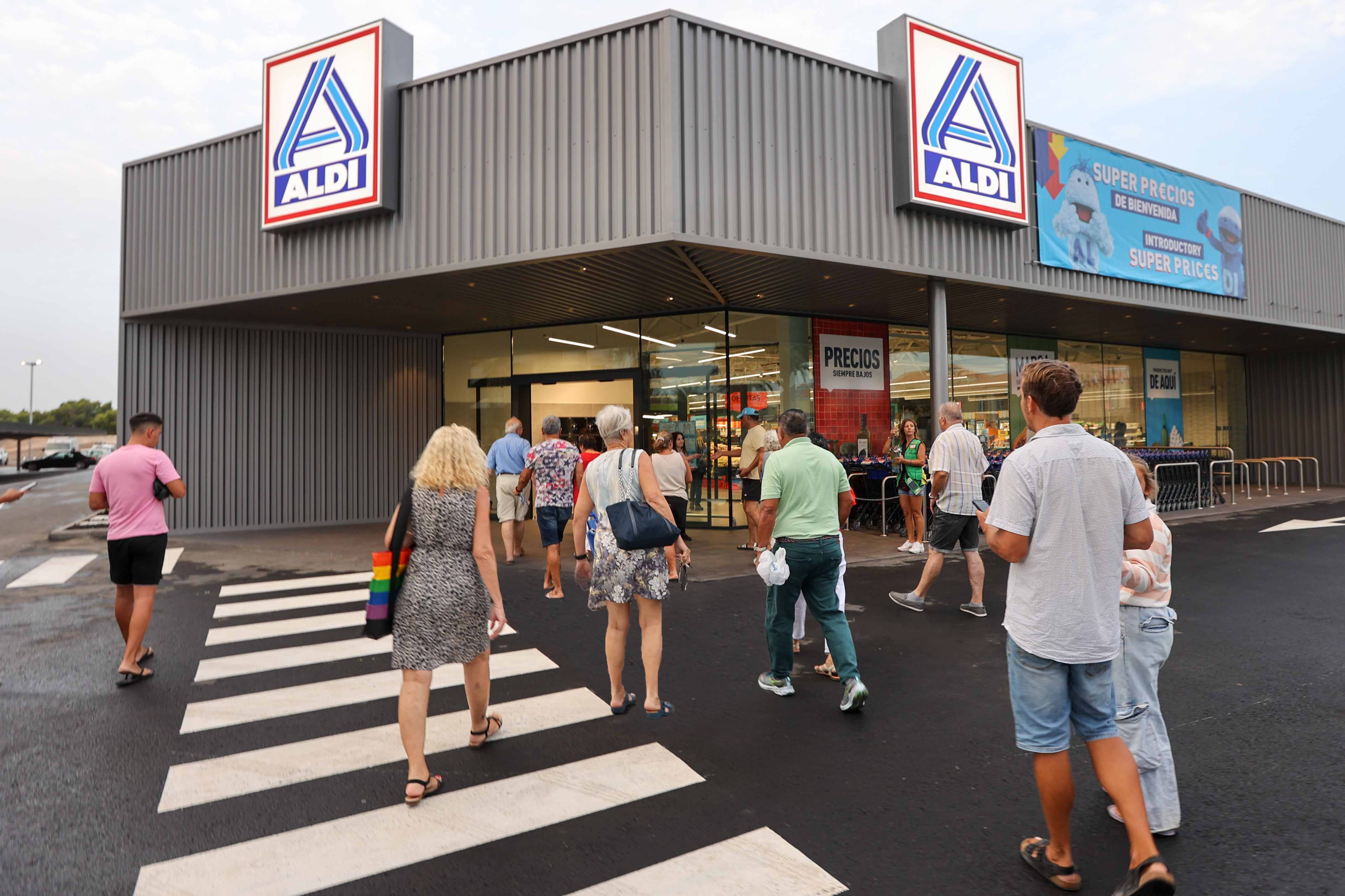 Apertura de un supermercado Aldi en Canarias. 