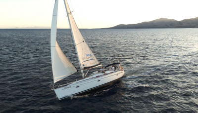 Embarcación de vela de Academia Náutica Lanzarote Bitácora