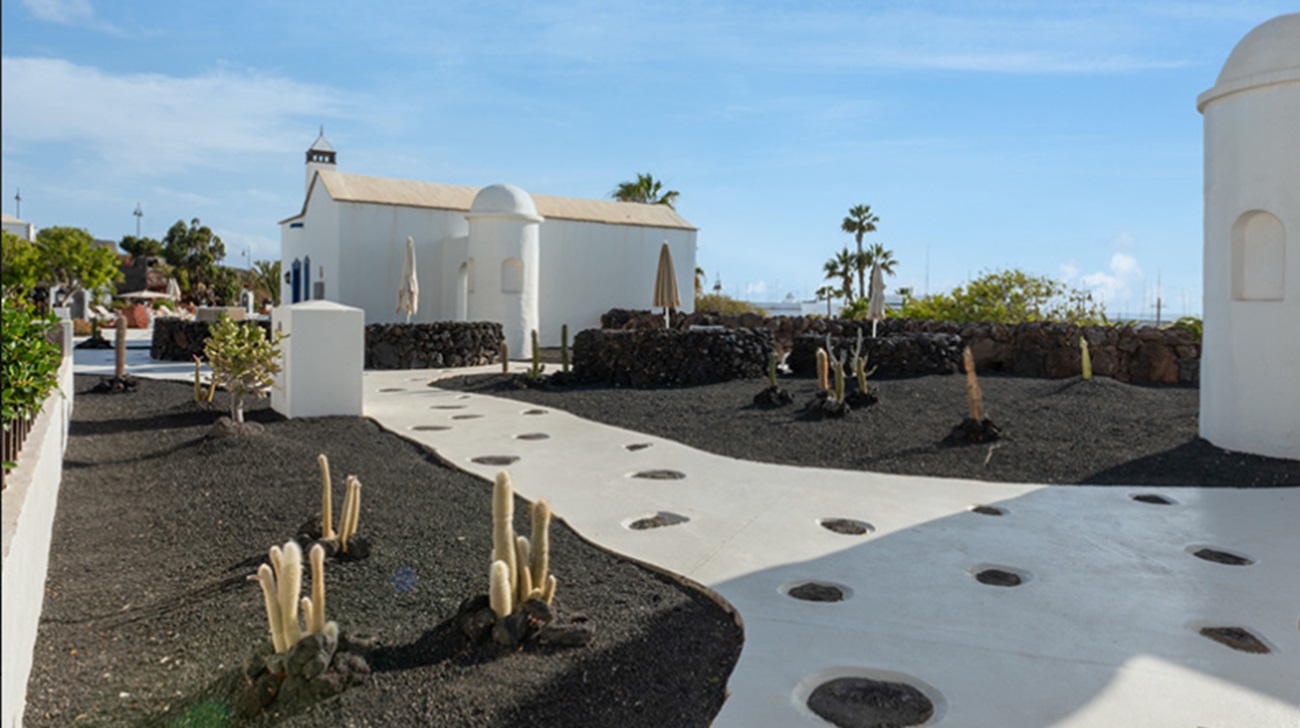 Área de jardines del Livvo Volcán Lanzarote