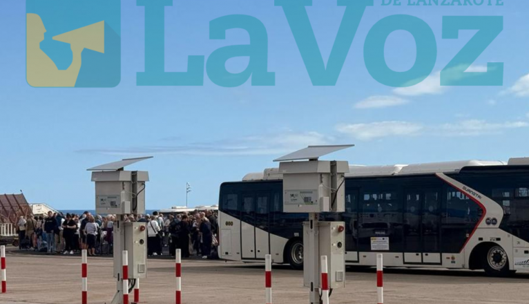 Colas en el Aeropuerto de Lanzarote. Colas en el Aeropuerto de Lanzarote.