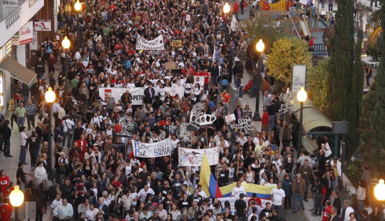Manifestación contra las prospecciones en febrero de 2014. Foto: Sergio Betancor. Manifestación contra las prospecciones en febrero de 2014. Foto: Sergio Betancor.