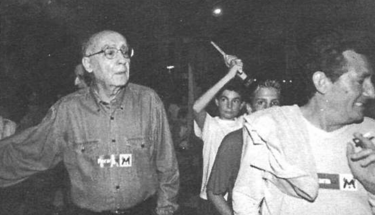 José Saramago y Miguel Ríos durante la movilización del 27S. Foto: La Voz de Lanzarote. José Saramago y Miguel Ríos durante la movilización del 27S. Foto: La Voz de Lanzarote.