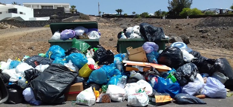 basura playa blanca 2